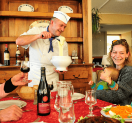 Cuisinier restaurant de VTF Domaine des Puys